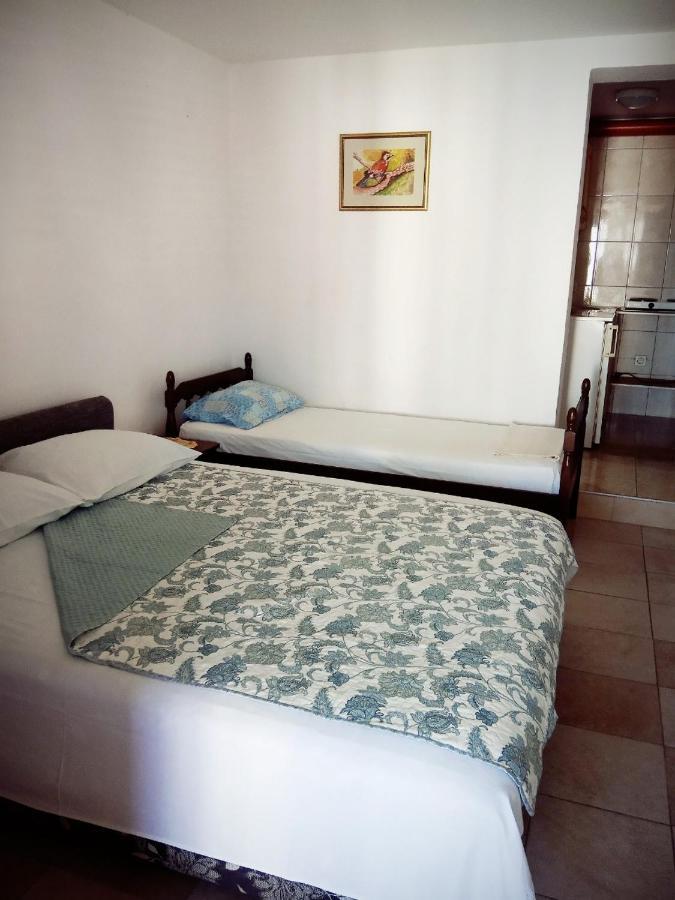 Vila Umicevic Bijela Exterior foto